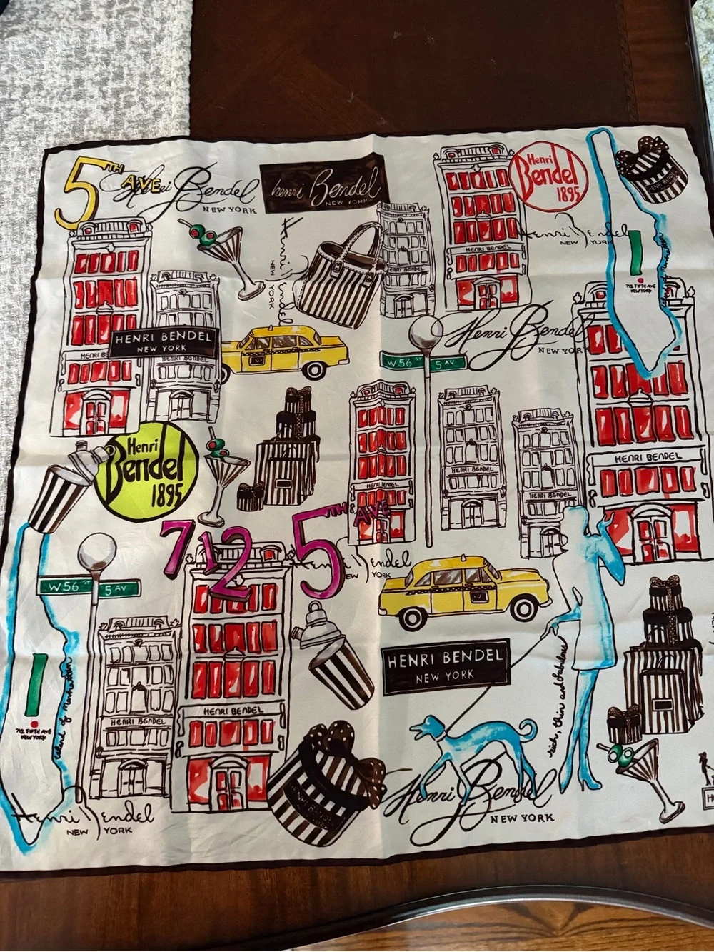 Henri Bendel White Multicolor New York Manhattan Print Silk Neck Scarf 21 In.²